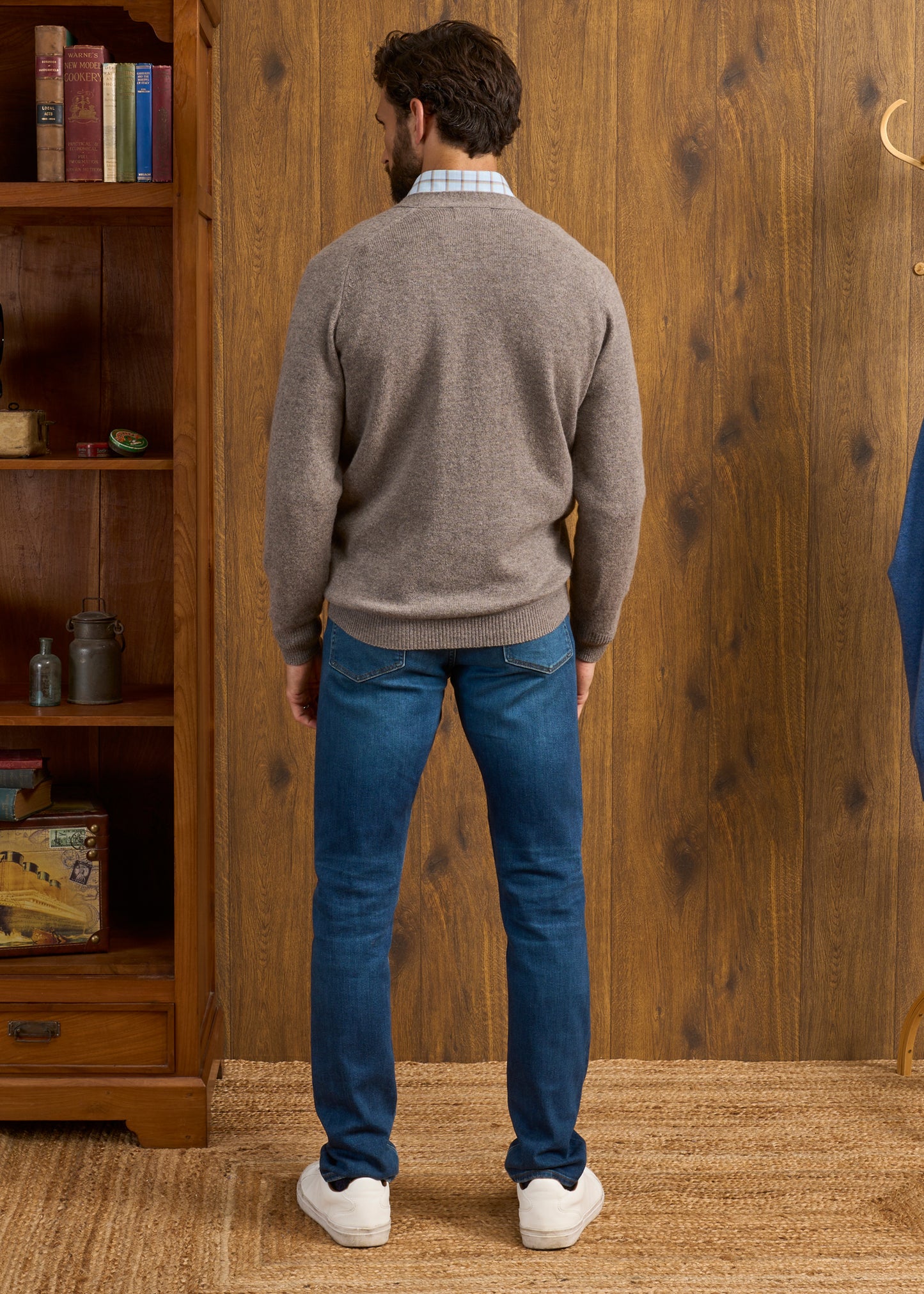 Cornwall Lambswool Cardigan in Vole