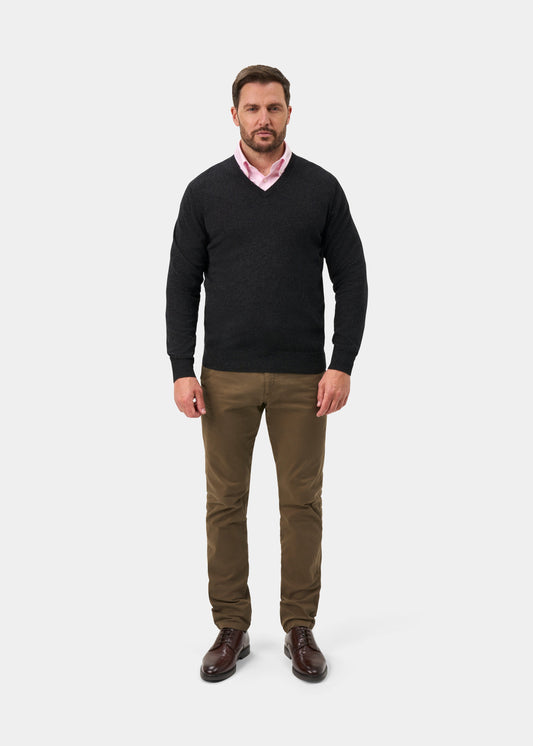 Haddington Pure Cashmere Vee Neck Jumper In Charcoal - Regular Fit