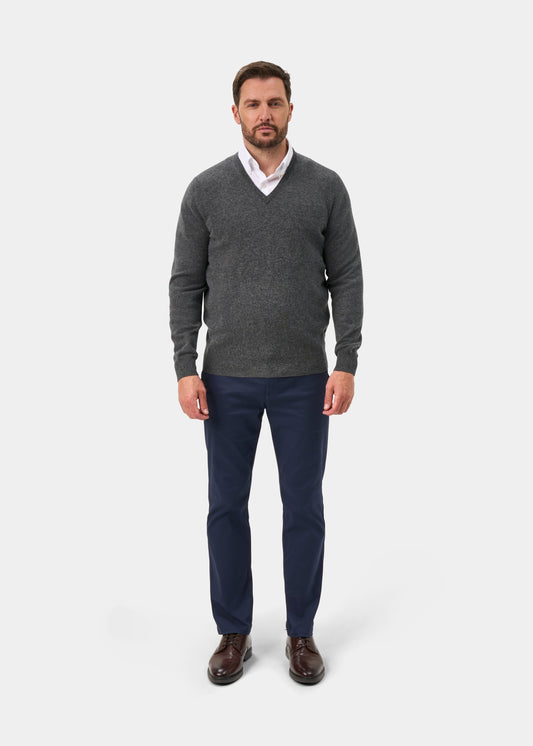 Albury Geelong Wool Vee Neck Jumper In Derby - Regular Fit