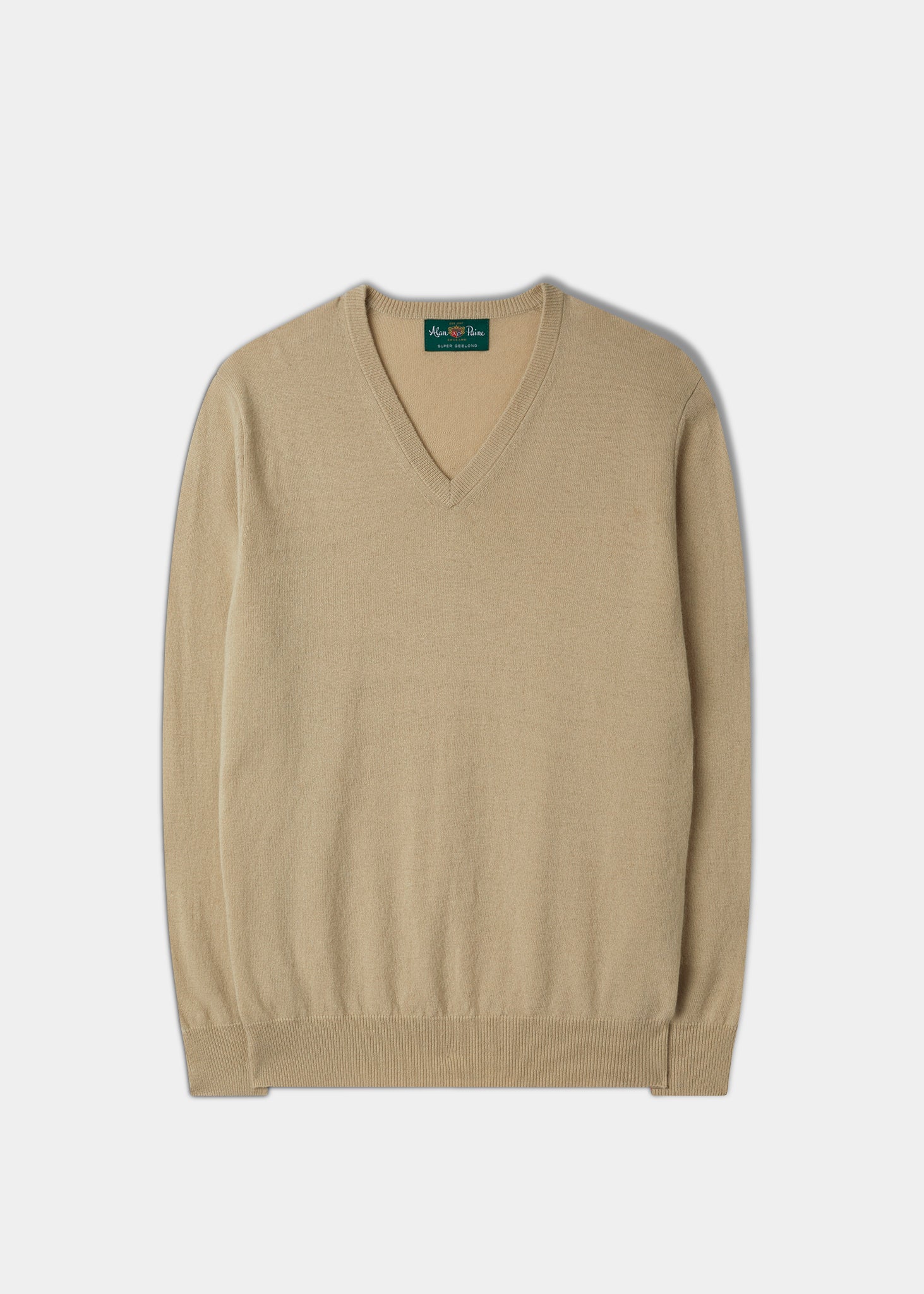 Men's Geelong Lambswool Vee Neck Jumper in Sandrift 