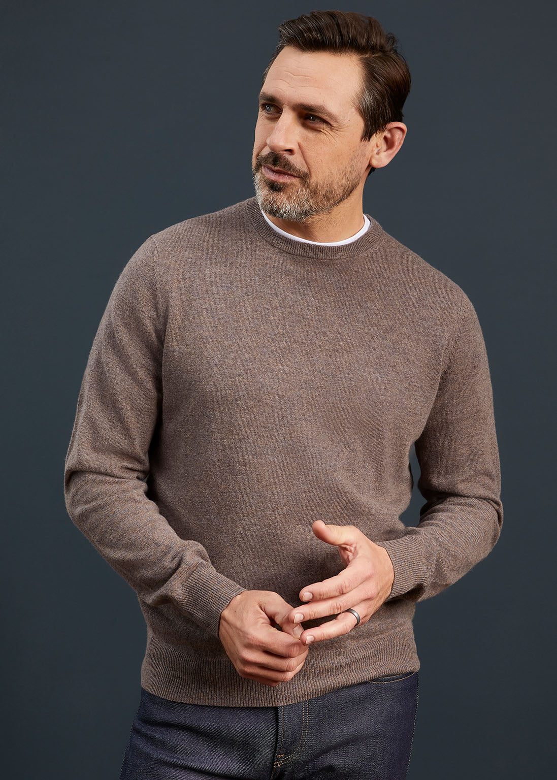 Men's Geelong Lambswool Crew Neck Jumper In Tobacco