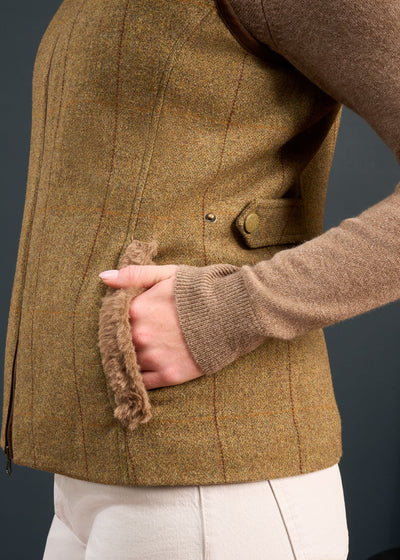 Combrook Ladies Tweed Gilet In Grove - Regular Fit