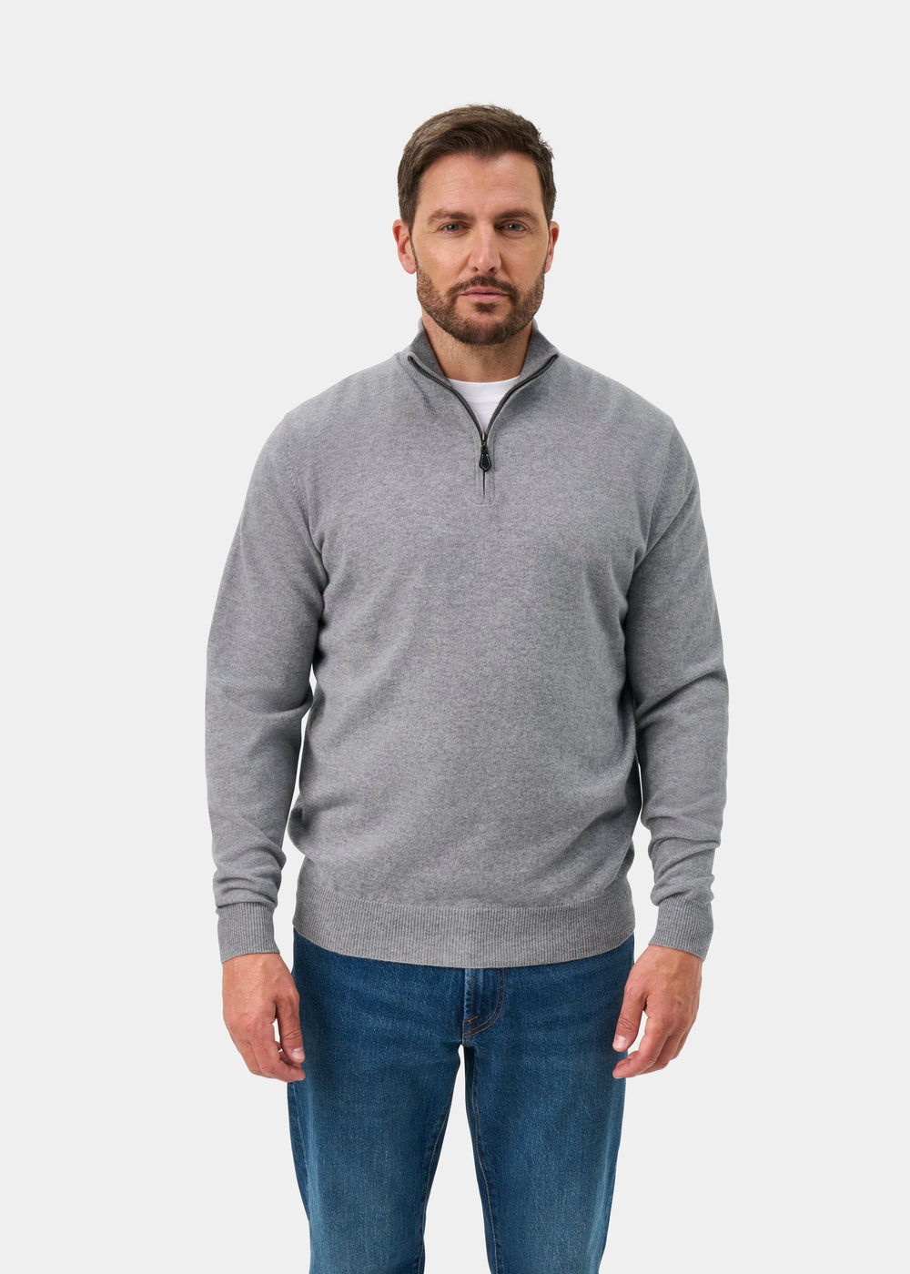 Man in Hanbury Pure Cashmere Quarter Zip Jumper, light grey mix, regular fit, and blue jeans on white background.