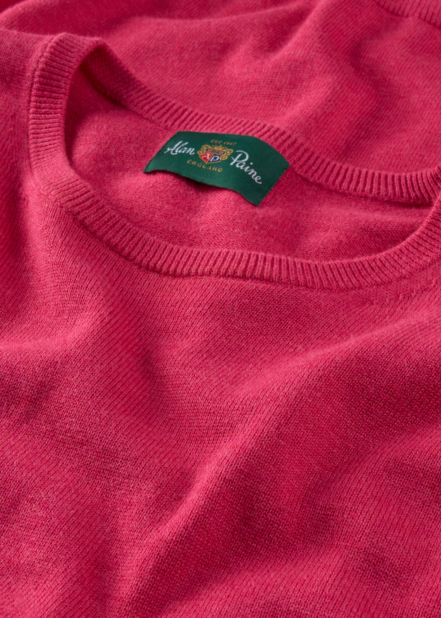 Men's Cotton Cashmere Crew Neck Jumper in Raspberry Red
