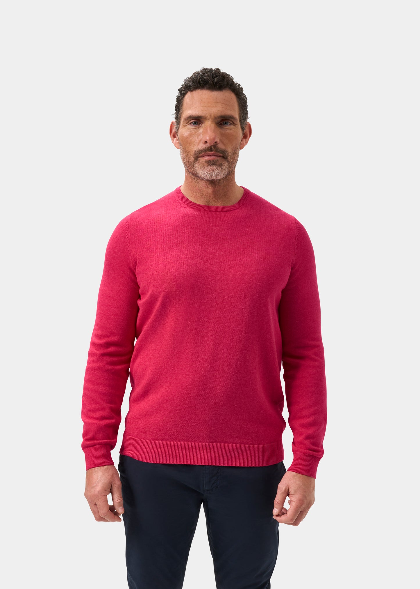Men's Cotton Cashmere Crew Neck Jumper in Raspberry Red