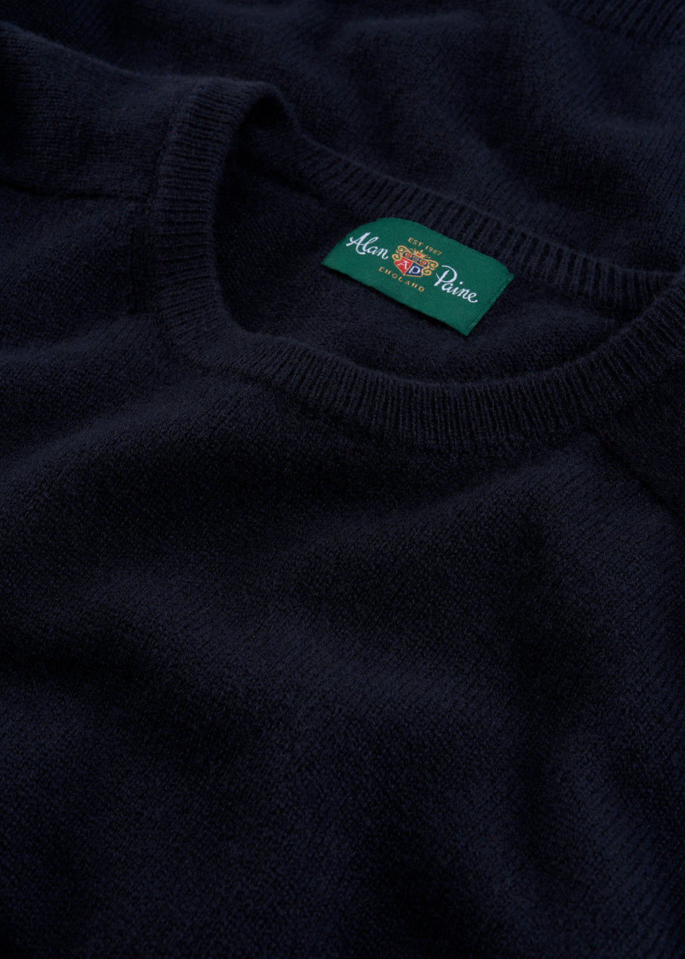 Men's Lambswool Crew Neck Jumper in Navy
