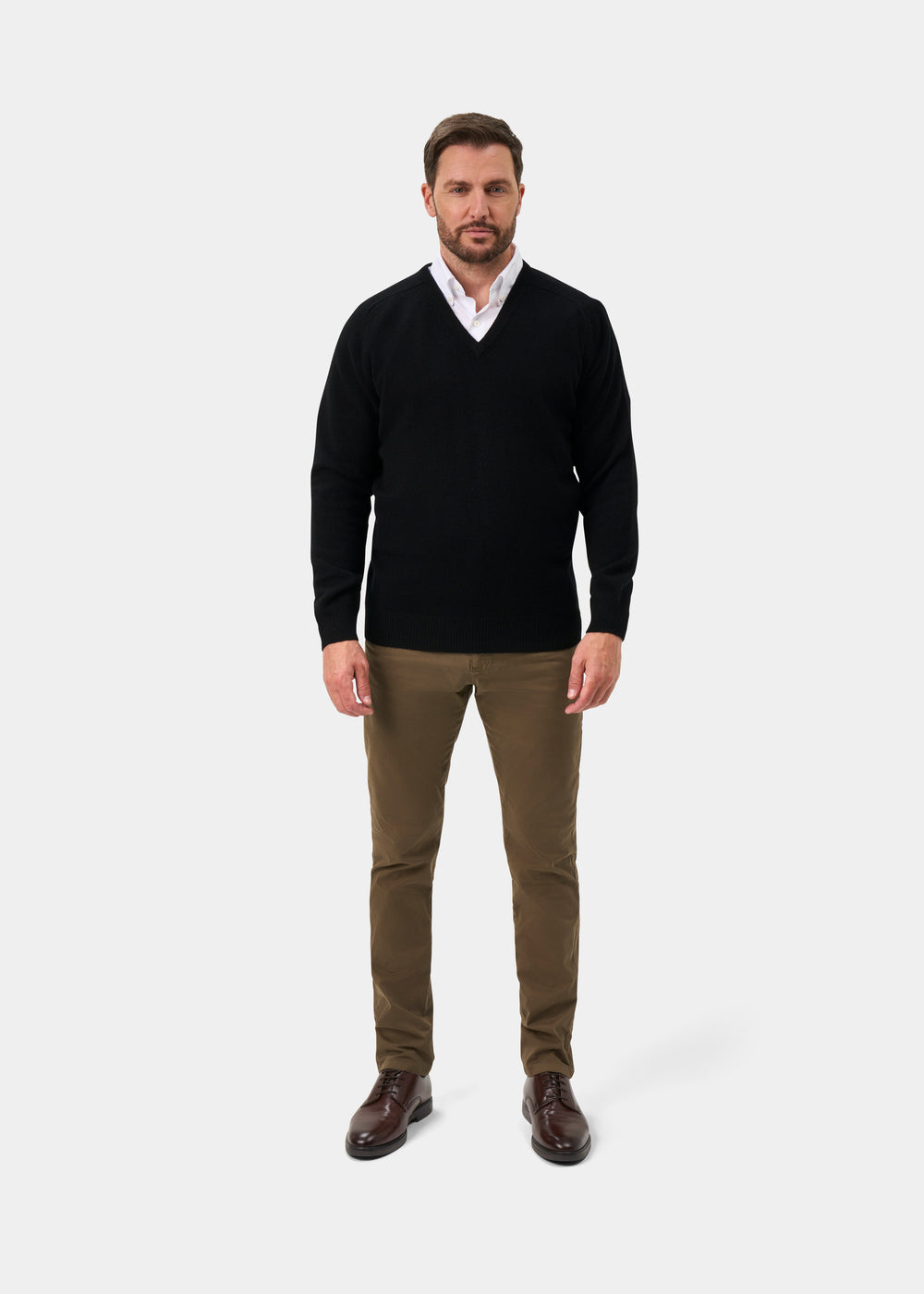 Hampshire Lambswool Jumper in Black - Classic Fit
