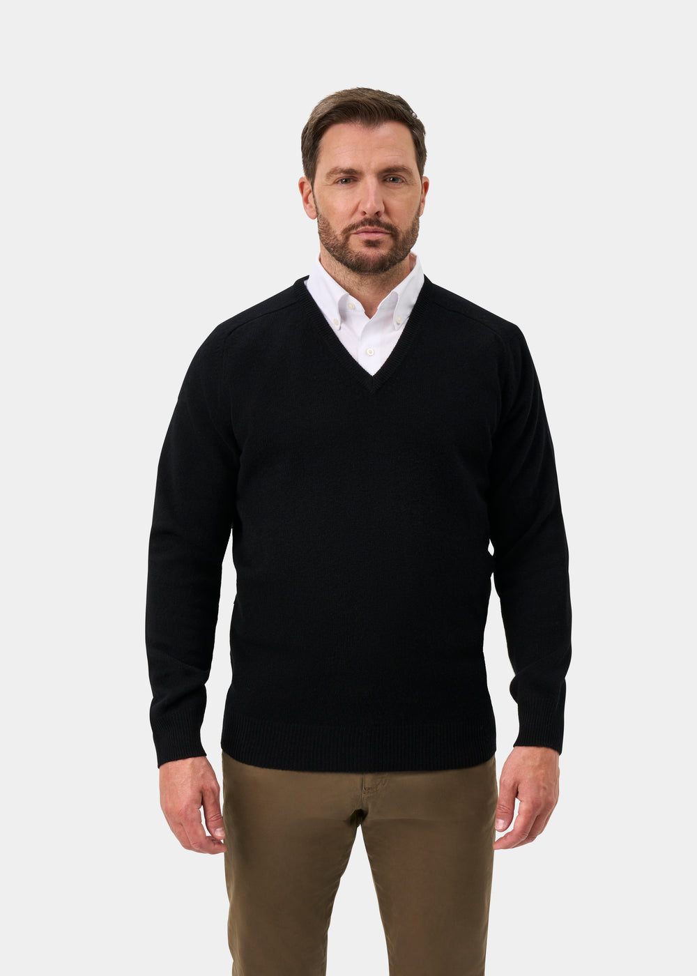 Hampshire Lambswool Jumper in Black - Classic Fit