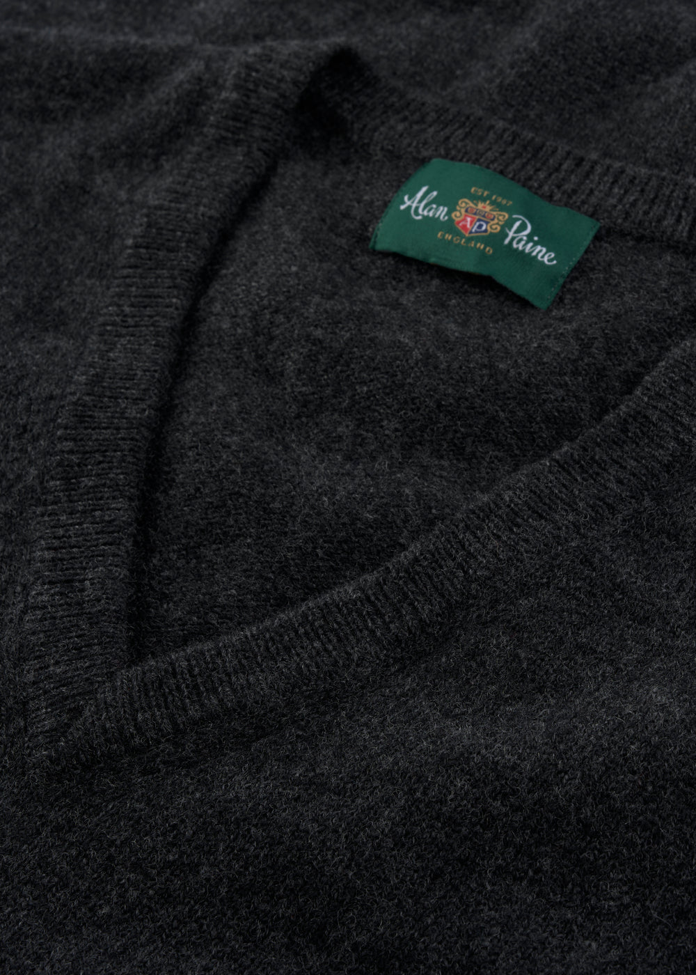 Men's Lambswool Slipover Vee Neck Jumper in Charcoal