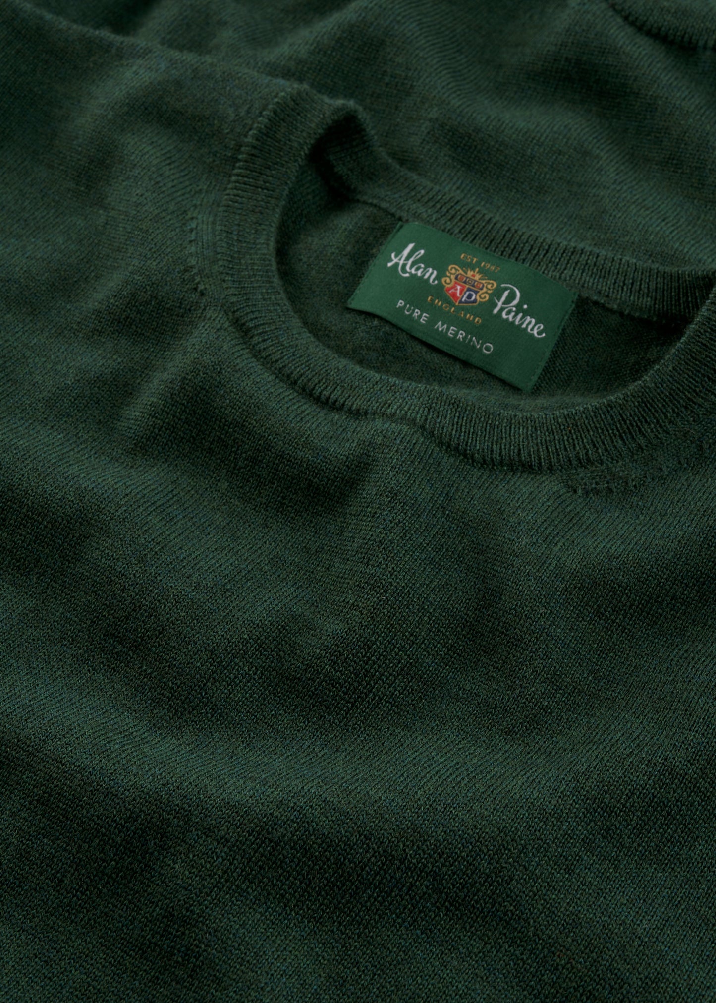 Men's Merino Wool Crew Neck Jumper in Hunter Green