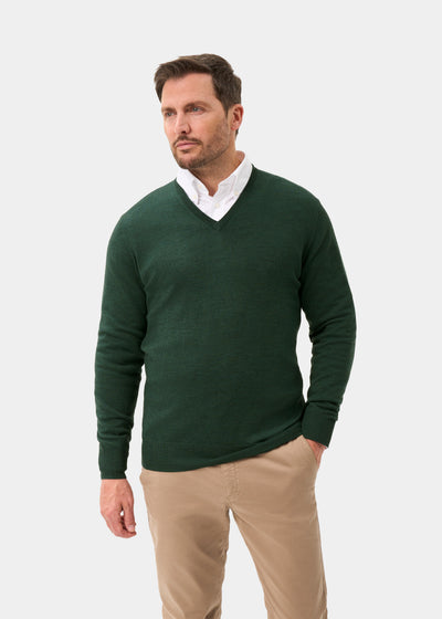 Men's Merino Wool Vee Neck Jumper in Hunter Green