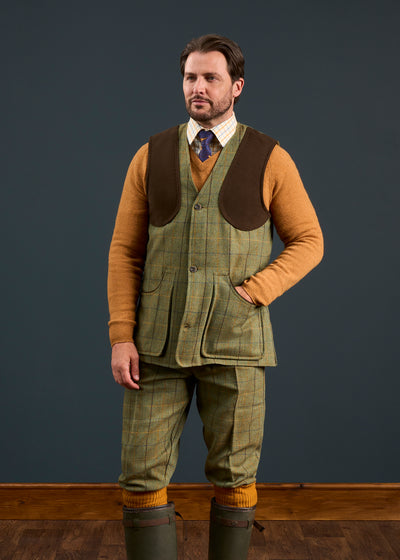 Rutland Men's Tweed Shooting Waistcoat In Dark Moss 