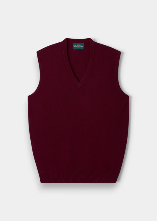Alan Paine Norfolk men's bordeaux lambswool slipover with a classic fit, v-neck, and ribbed hem.